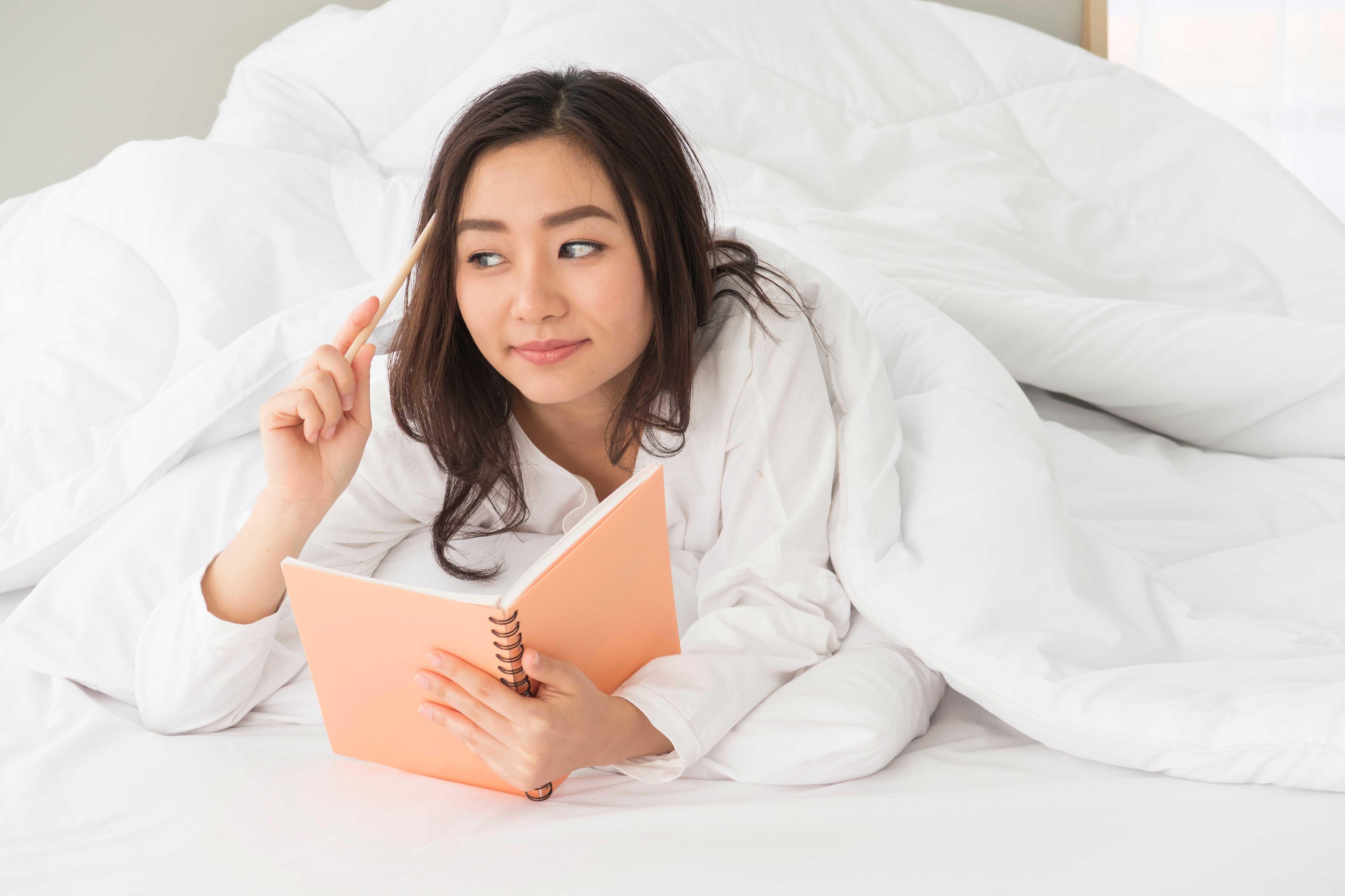 Reading Paper Sleep How a Pen and Paper Can Help You Sleep — Write Notepads & Co.
