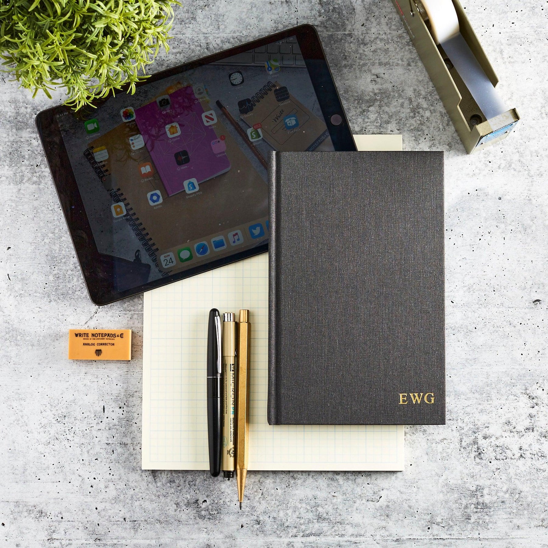 Should You Keep a Physical or Digital Journal? — Write Notepads & Co.
